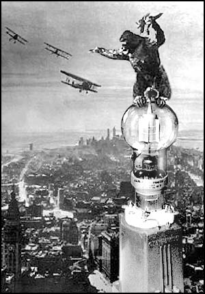 Watch the high-voltage, Kong!